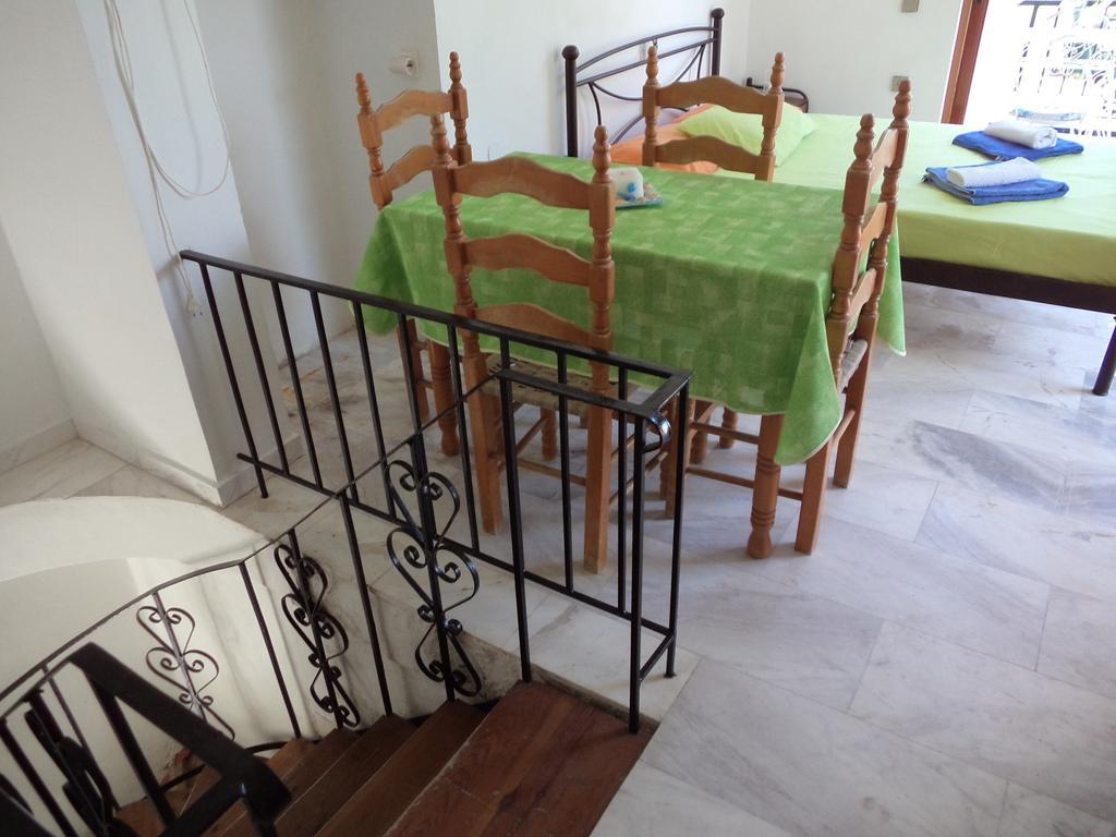 Renesis Studios Lithakia  Kamer foto
